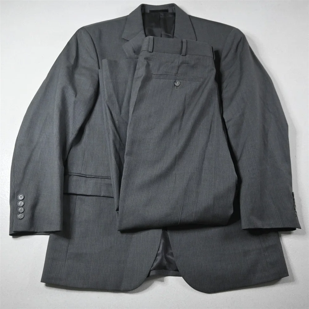 Kenneth Cole 38S 32x30 Gray Striped 100% Wool Mens Jacket Pants Suit - Picture 1 of 12